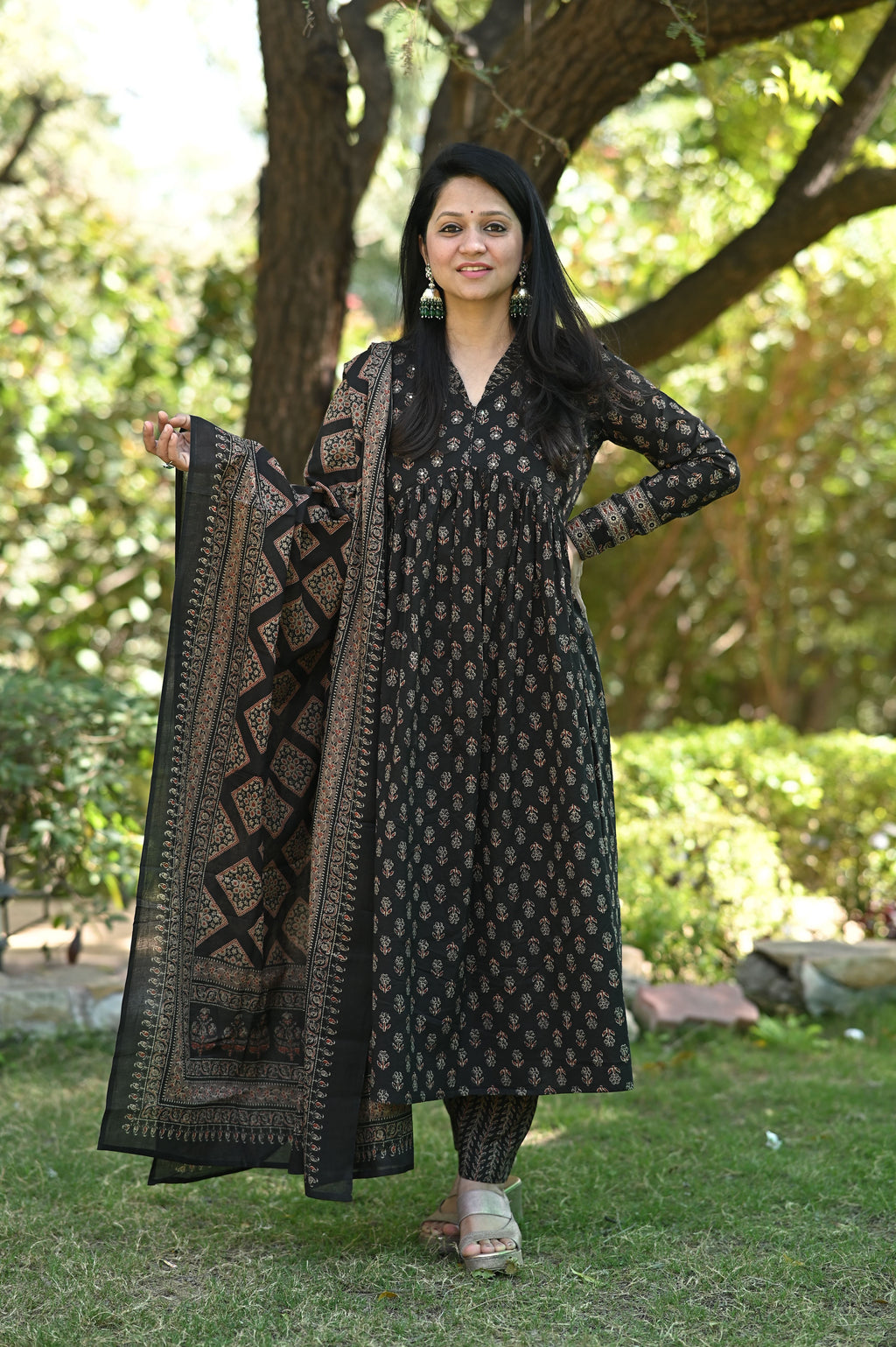 Black  Alia Cotton Suit Set
