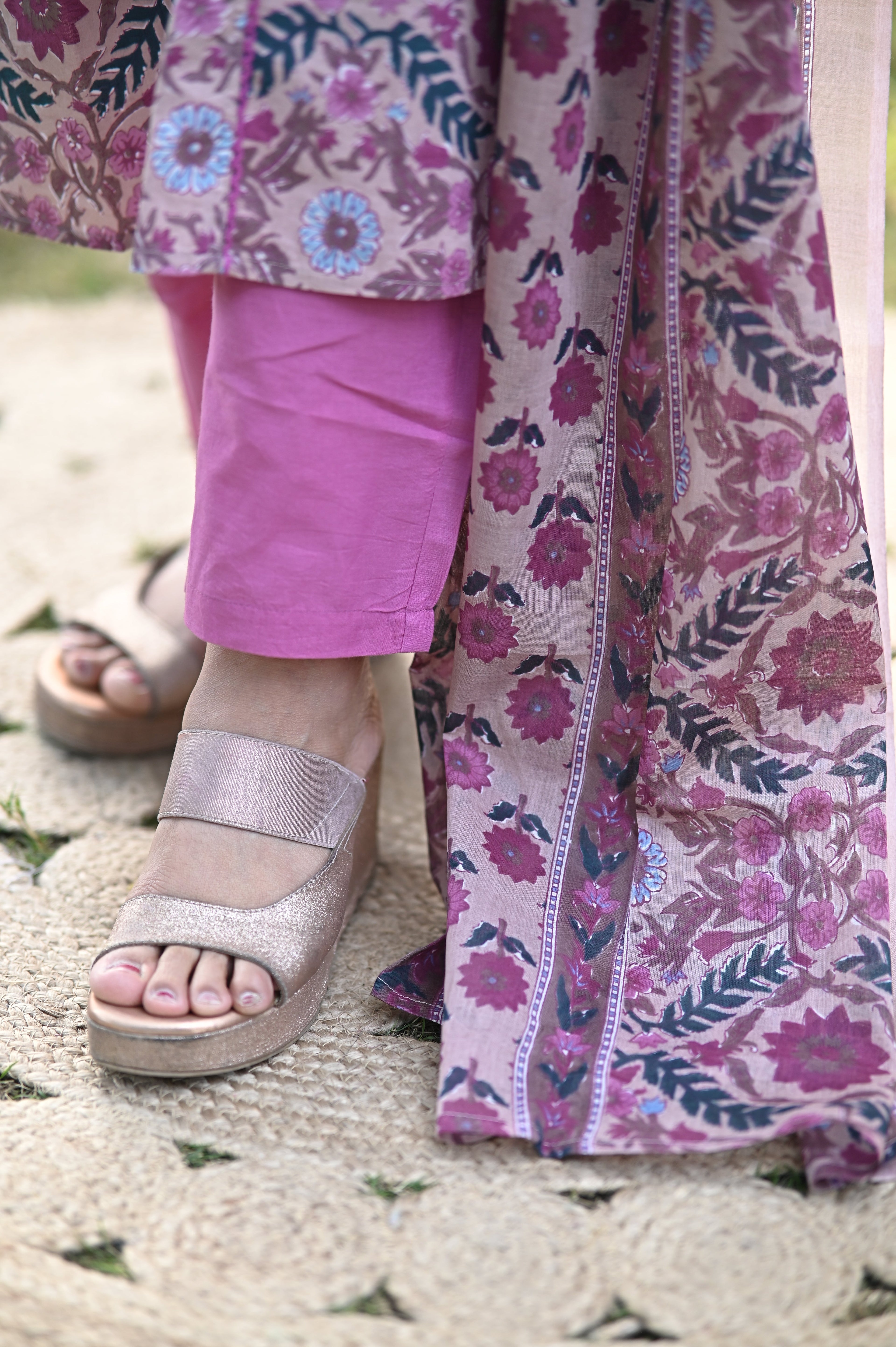 Ellora Lavender Cotton Suit Set
