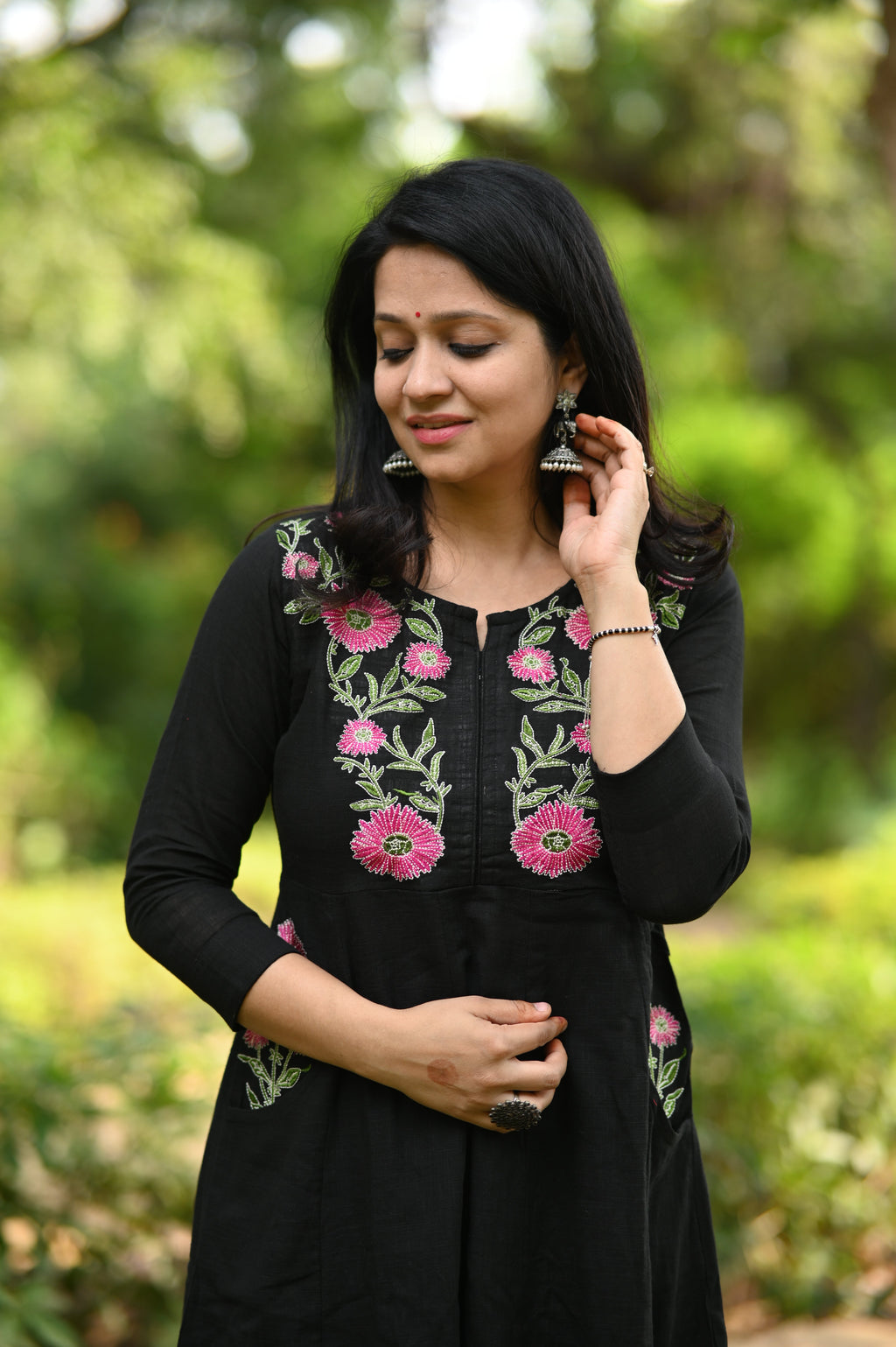 Kasturi Black Kurta Pant Set